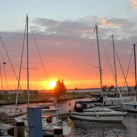 Apartamento Strandhaus Moenchgut Ferienwohnung 12 Mit Sauna- Und Schwimmbadnutzung Im Ahoi Sellin *